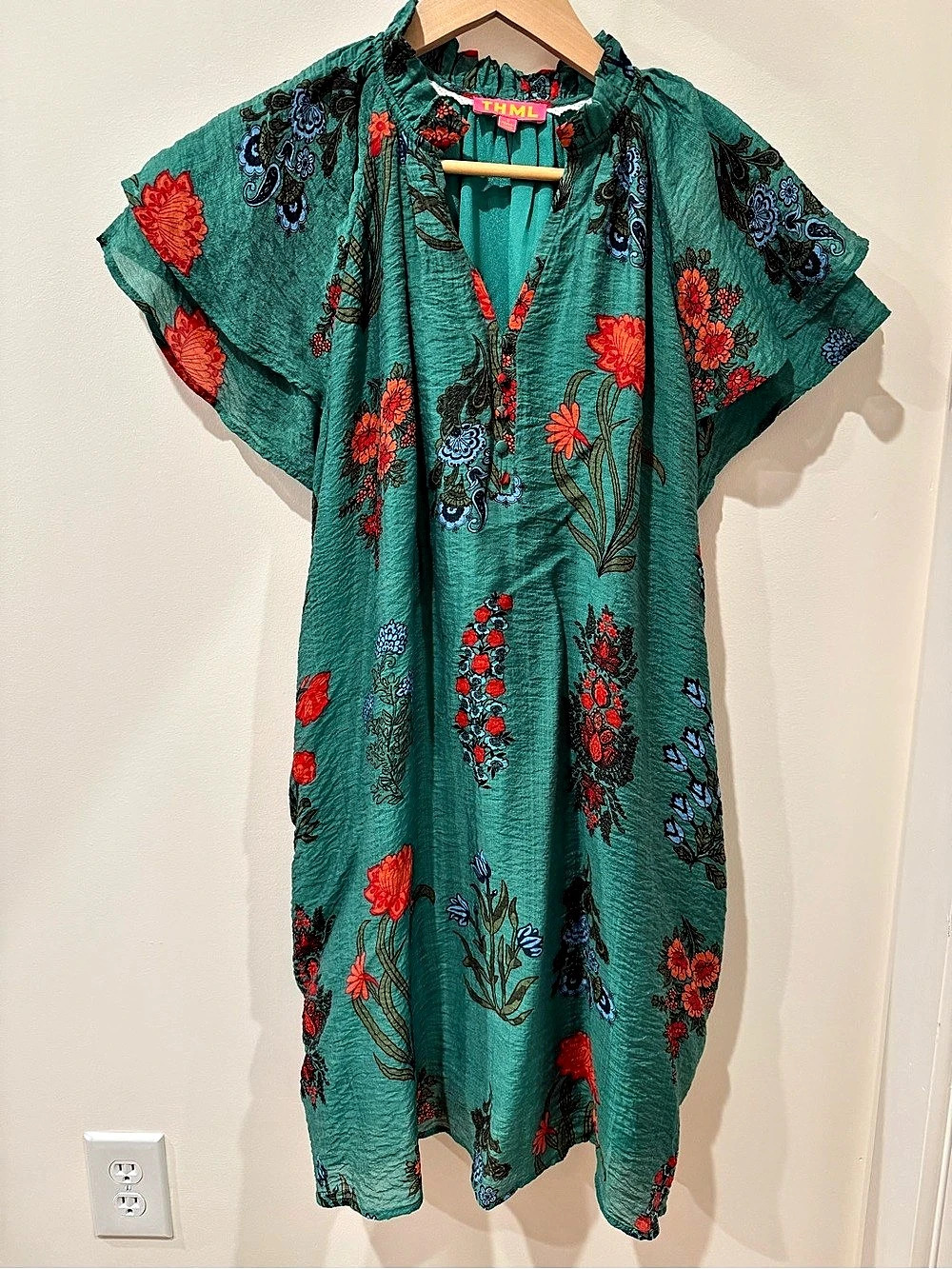 THML Floral Mini Dress in Green Size Small Like New
